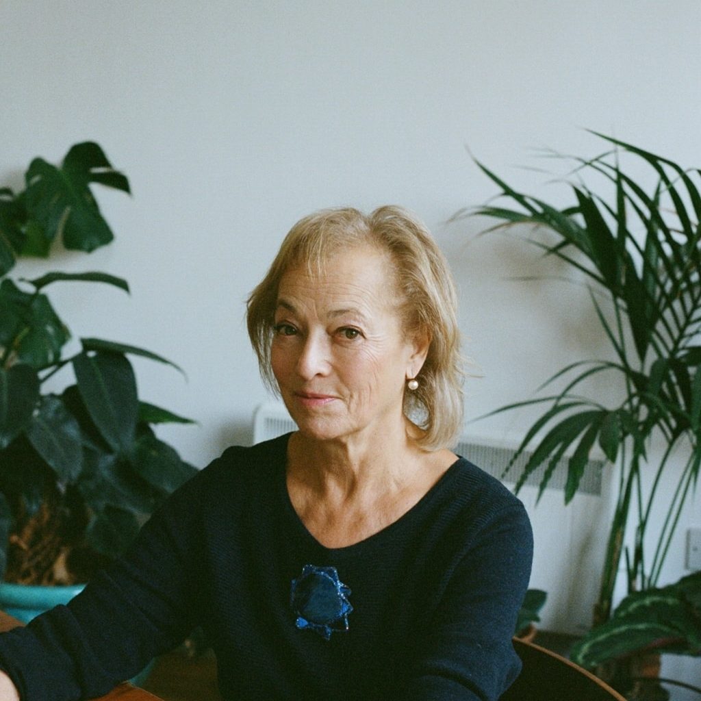 57650028 Geraldine Waring Photo Shoot